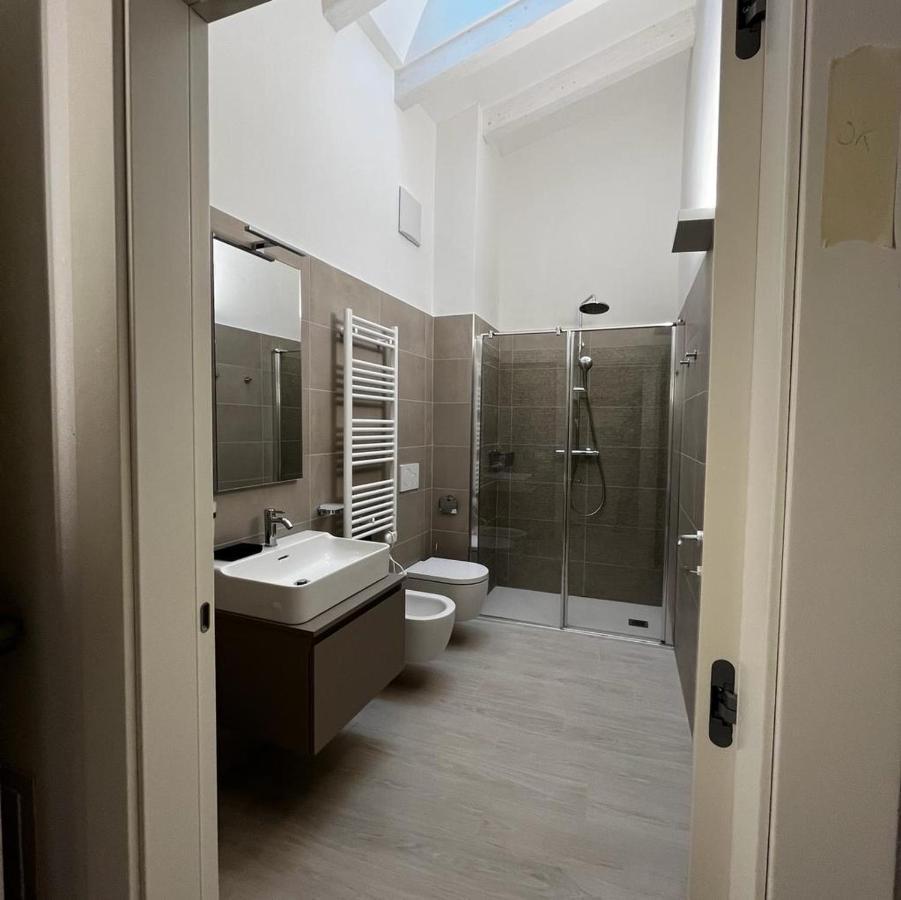 Smart Apartments Palazzo Mazzini Rovereto  Esterno foto