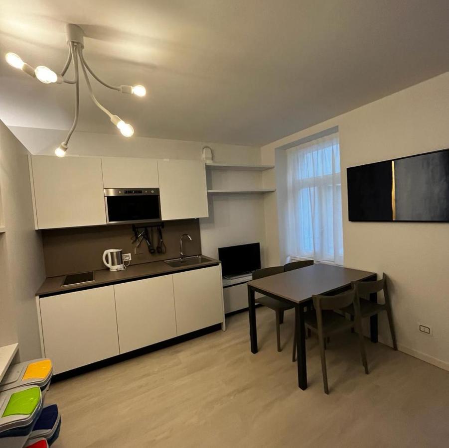 Smart Apartments Palazzo Mazzini Rovereto  Esterno foto